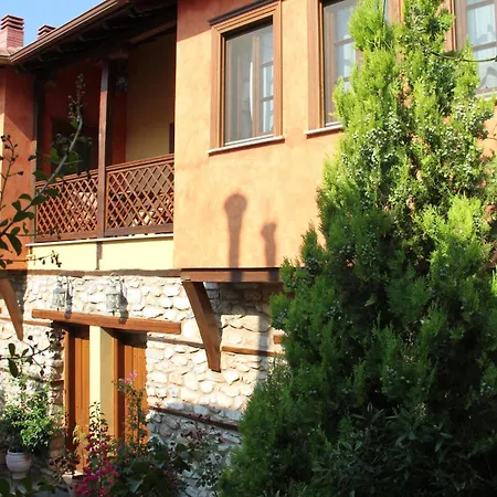 Livithron Rodon Apartment Rodholívos